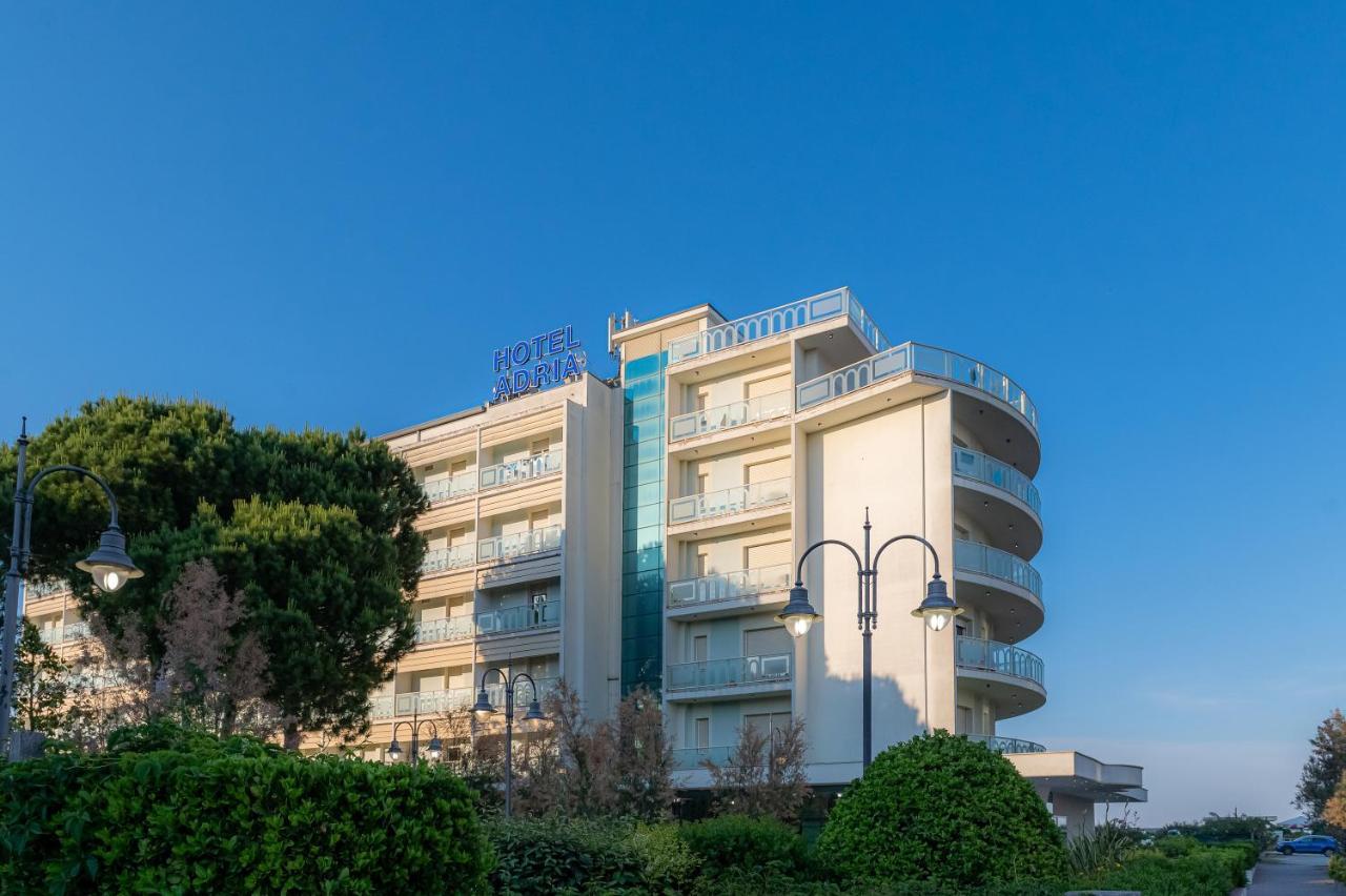 Hotel Adria Milano Marittima Esterno foto
