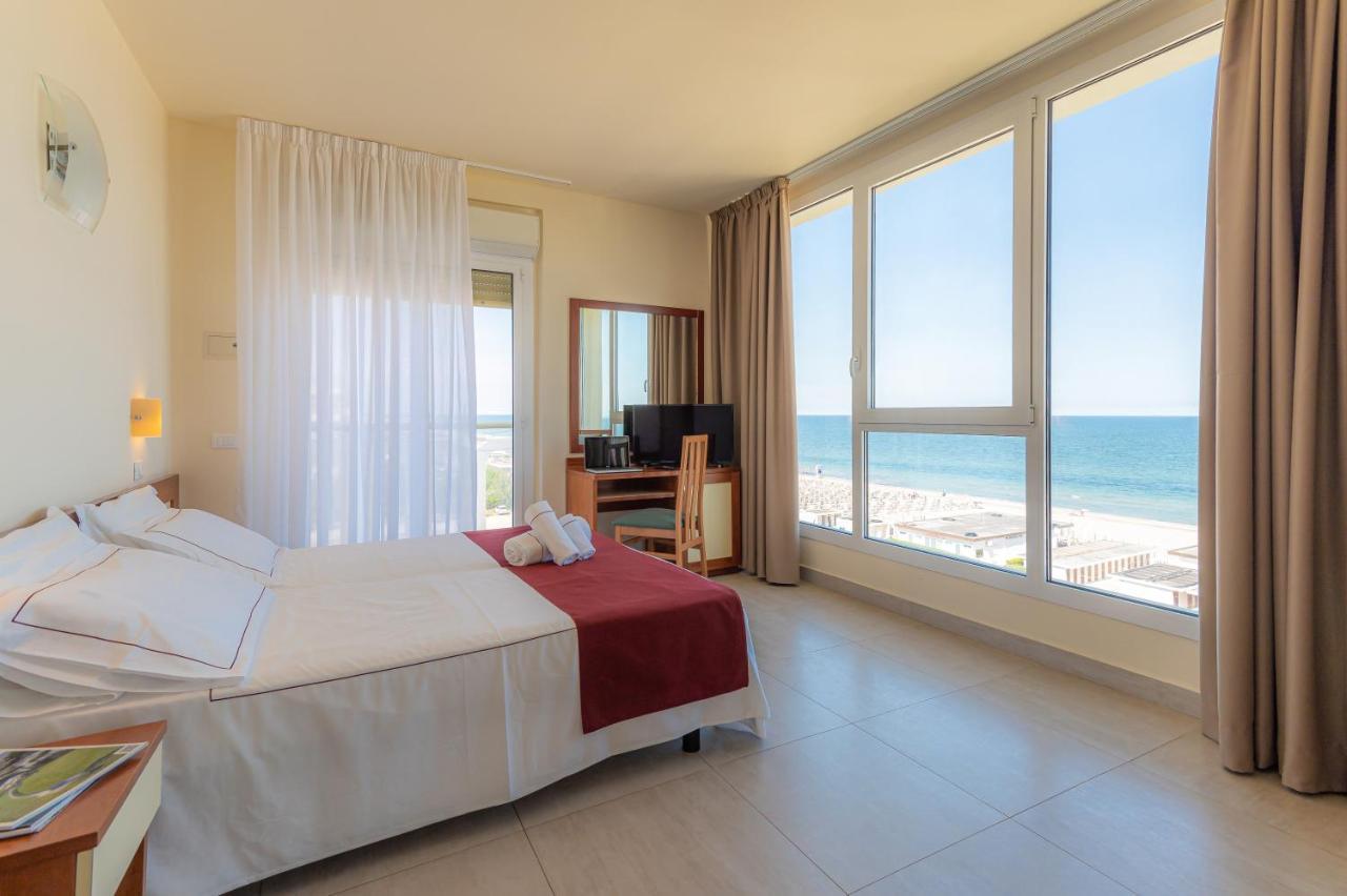 Hotel Adria Milano Marittima Esterno foto