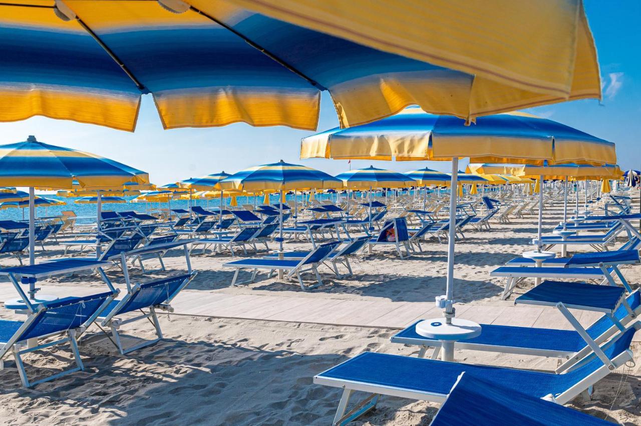 Hotel Adria Milano Marittima Esterno foto