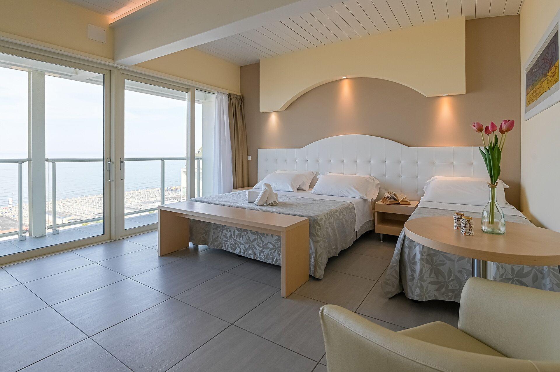 Hotel Adria Milano Marittima Esterno foto