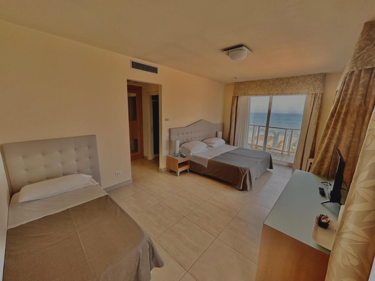 Hotel Adria Milano Marittima Esterno foto