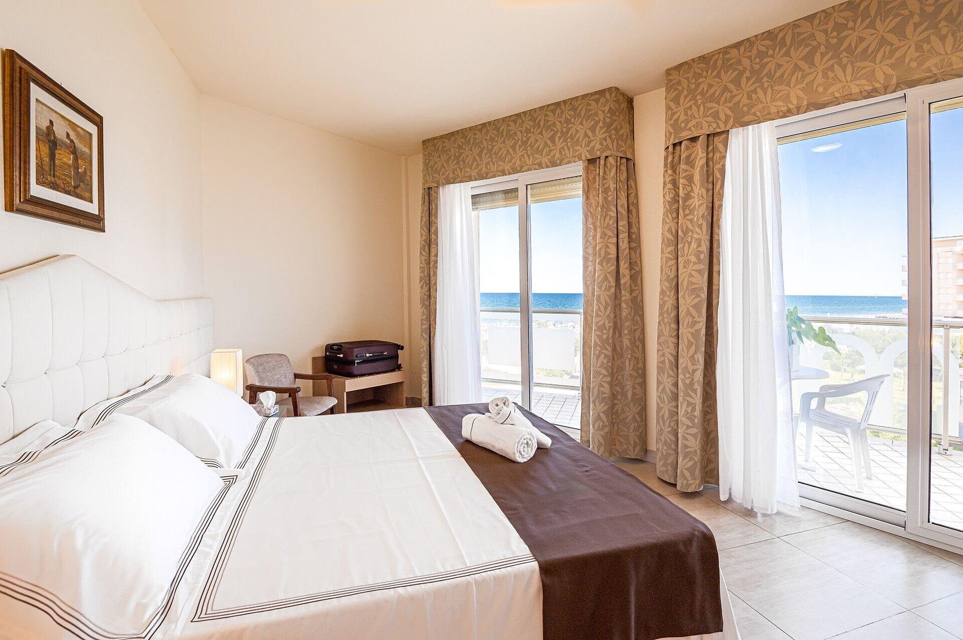 Hotel Adria Milano Marittima Esterno foto